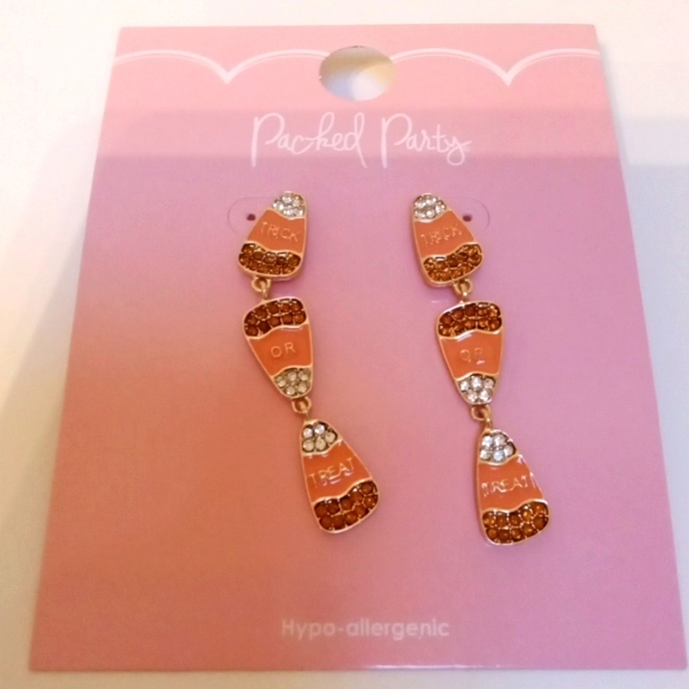 NWT Packed Party Hypoallergetic Autumn Fall Festive Candy Corn Dangle Earrings